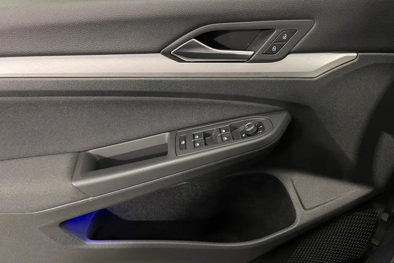 Volkswagen Golf din 2021 cu 78.376 km - oferta VOL163881 - foto 23