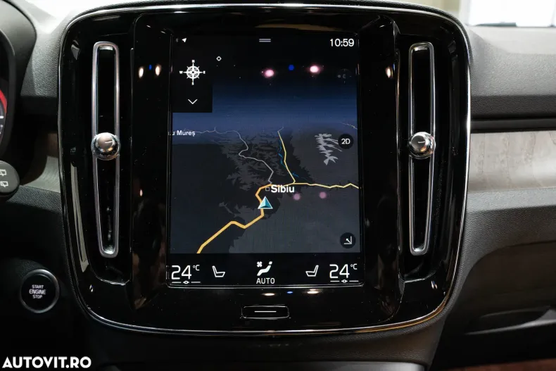 Volvo XC40 din 2021 cu 162.395 km - oferta VOL163885 - foto 17