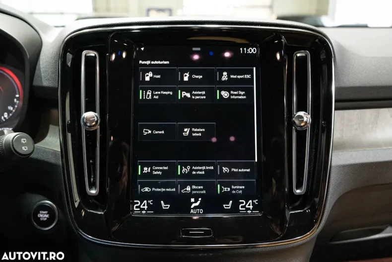 Volvo XC40 din 2021 cu 162.395 km - oferta VOL163885 - foto 18