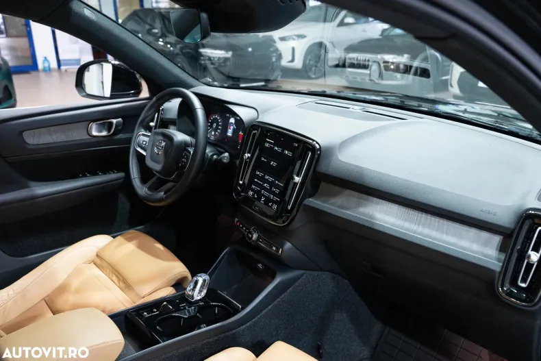 Volvo XC40 din 2021 cu 162.395 km - oferta VOL163885 - foto 29