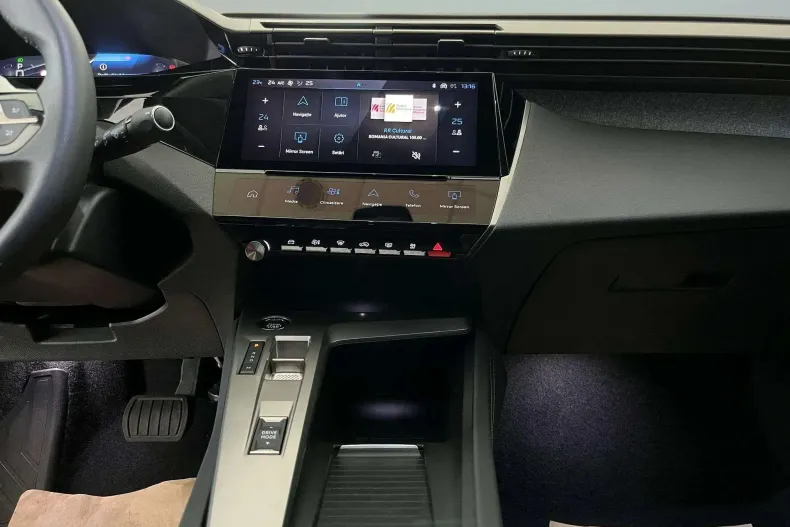 Peugeot 408 din 2024 cu 6.729 km - oferta PEU163892 - foto 13