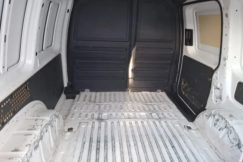 Volkswagen Caddy din 2020 cu 151.918 km - oferta VOL163893 - foto 18