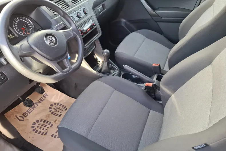 Volkswagen Caddy din 2020 cu 151.918 km - oferta VOL163893 - foto 19