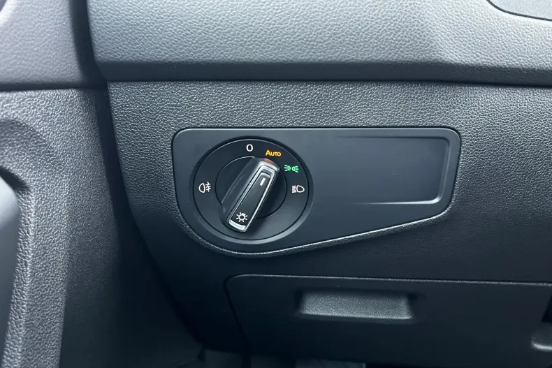 Volkswagen Tiguan din 2023 cu 105.426 km - oferta VOL163895 - foto 19