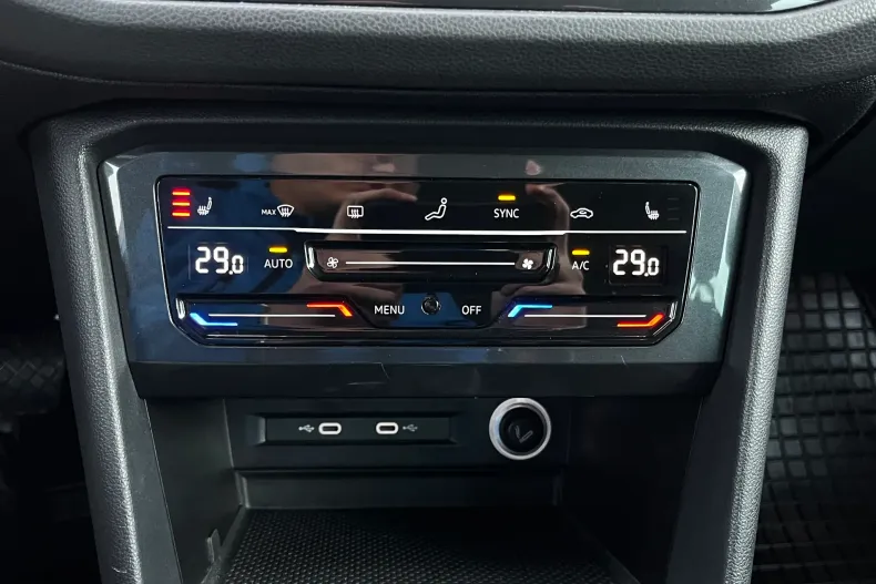 Volkswagen Tiguan din 2023 cu 105.426 km - oferta VOL163895 - foto 22