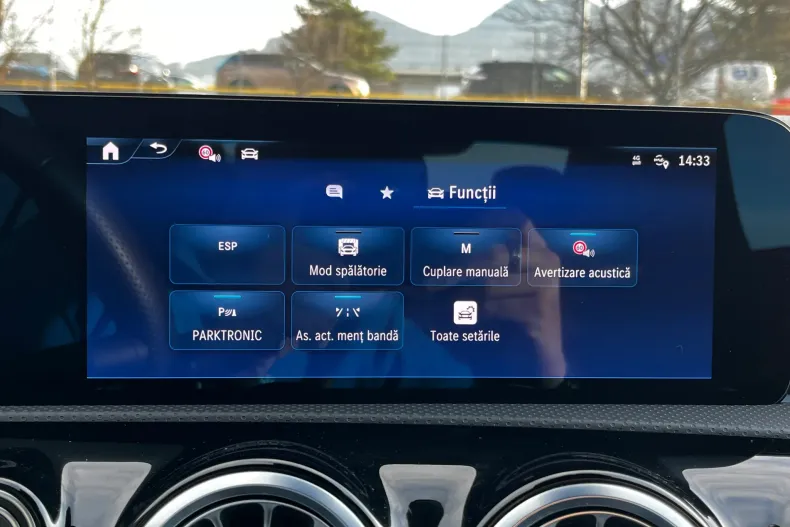 Mercedes-Benz CLA din 2023 cu 17.003 km - oferta MER163896 - foto 25