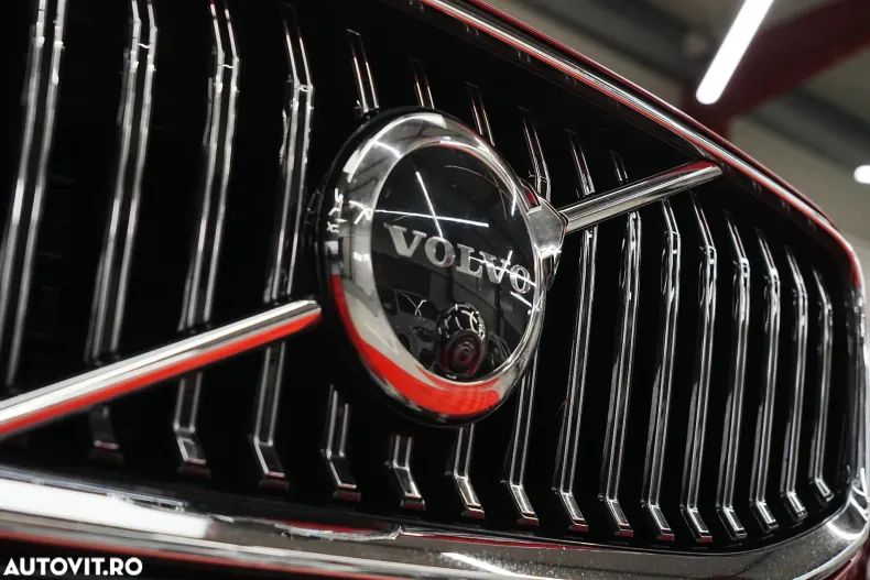 Volvo XC60 din 2023 cu 125.000 km - oferta VOL163900 - foto 25