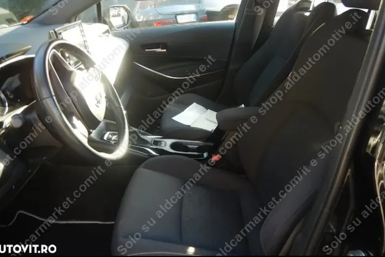 Toyota Corolla din 2022 cu 122.346 km - oferta TOY163903 - foto 8