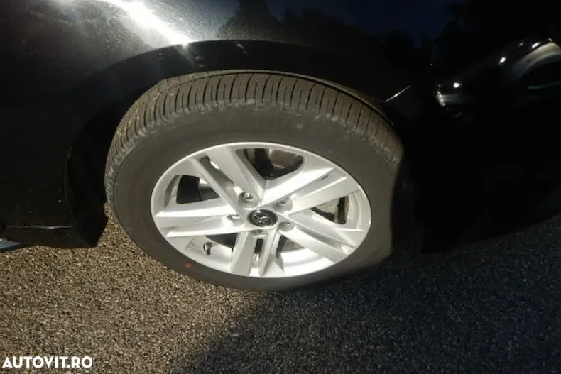 Toyota Corolla din 2022 cu 122.346 km - oferta TOY163903 - foto 12