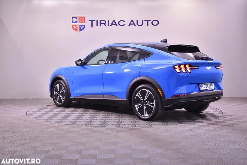 Ford Mustang Mach-E din 2025 cu 3.400 km - oferta FOR163904 - foto 3