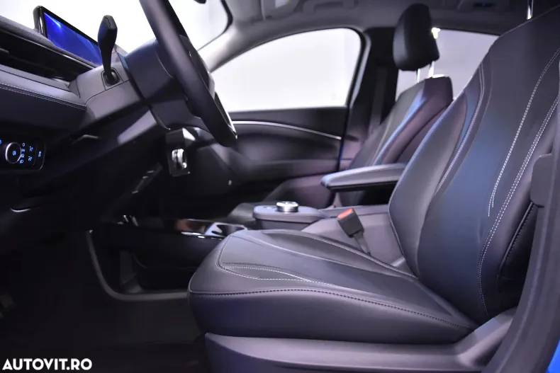 Ford Mustang Mach-E din 2025 cu 3.400 km - oferta FOR163904 - foto 26