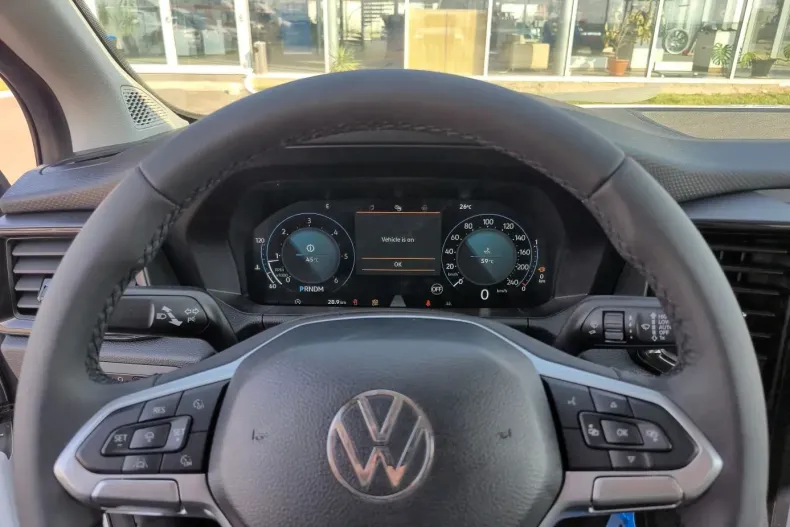 Volkswagen Amarok din 2025 cu 20 km - oferta VOL163905 - foto 8