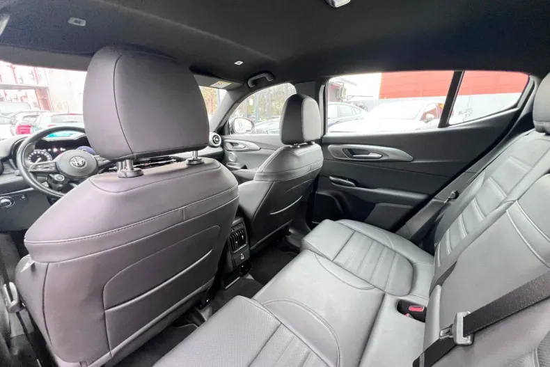 Alfa Romeo Tonale din 2023 cu 35.120 km - oferta ALF163906 - foto 16