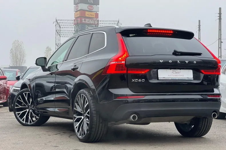 Volvo XC60 din 2020 cu 71.368 km - oferta VOL163907 - foto 7