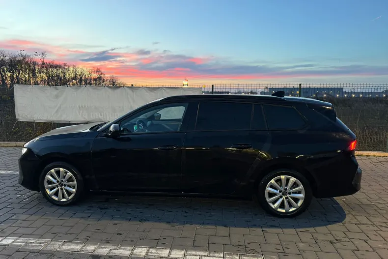 Opel Astra din 2024 cu 14.800 km - oferta OPE163908 - foto 7