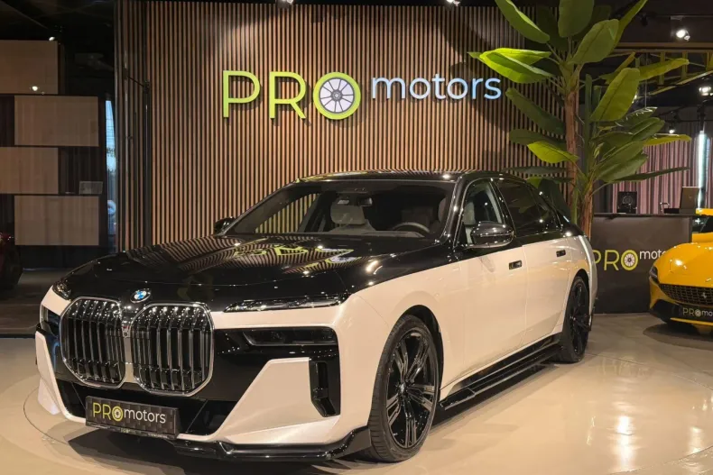 BMW Seria 7 din 2025 cu 19.500 km - oferta BMW163911 - foto 3