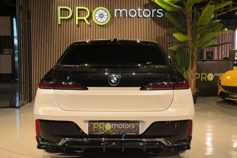 BMW Seria 7 din 2025 cu 19.500 km - oferta BMW163911 - foto 5