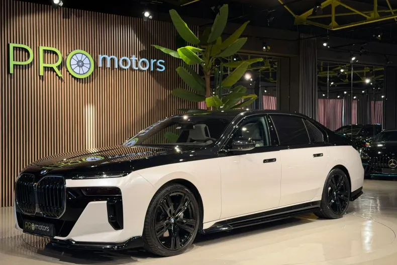 BMW Seria 7 din 2025 cu 19.500 km - oferta BMW163911 - foto 8