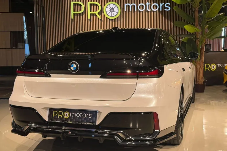 BMW Seria 7 din 2025 cu 19.500 km - oferta BMW163911 - foto 10