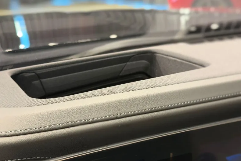 BMW Seria 7 din 2025 cu 19.500 km - oferta BMW163911 - foto 28