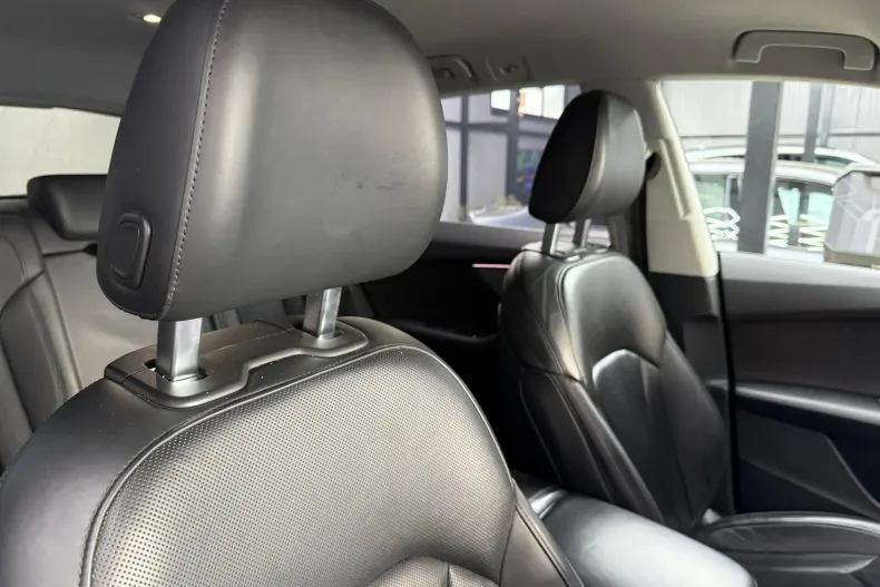 Audi Q8 din 2019 cu 152.700 km - oferta AUD163914 - foto 34