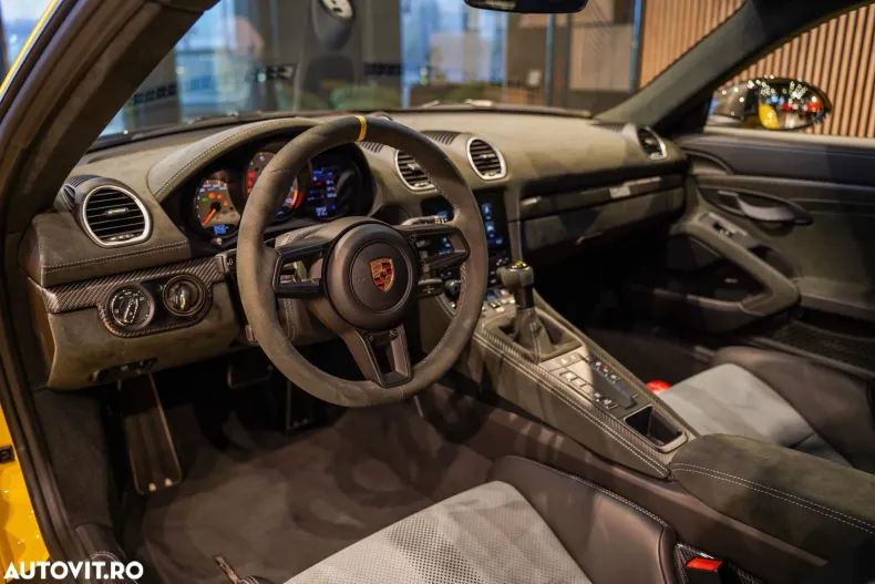 Porsche Cayman din 2023 cu 3.500 km - oferta POR163916 - foto 12