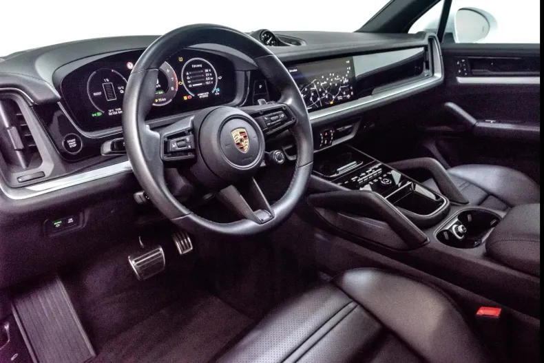 Porsche Cayenne din 2023 cu 36.147 km - oferta POR163920 - foto 2