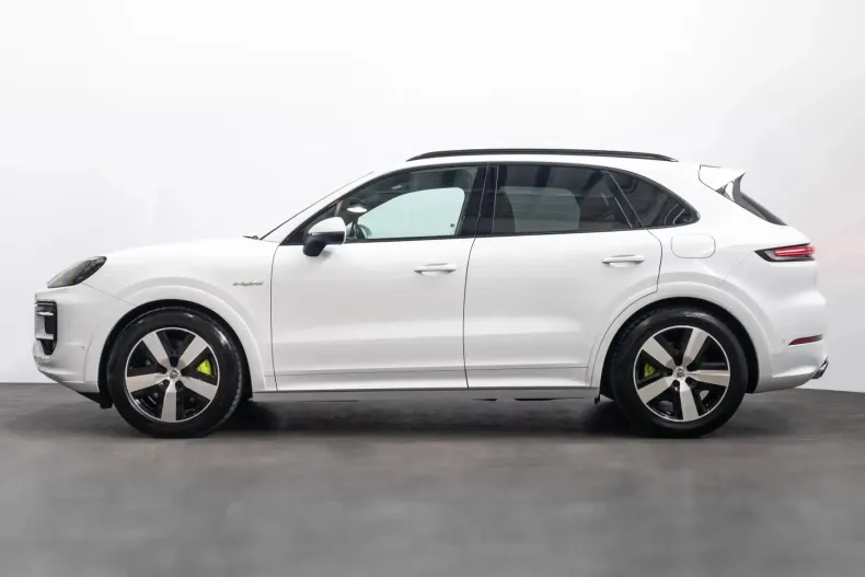 Porsche Cayenne din 2023 cu 36.147 km - oferta POR163920 - foto 3
