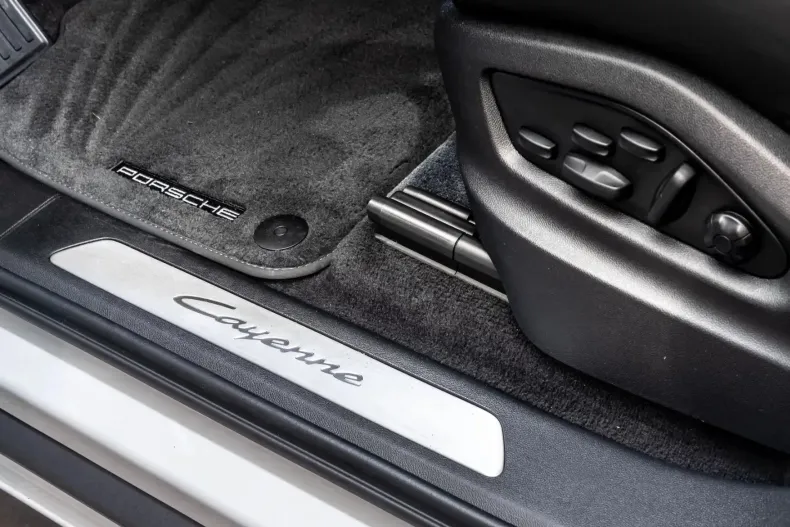 Porsche Cayenne din 2023 cu 36.147 km - oferta POR163920 - foto 12