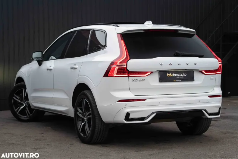 Volvo XC60 din 2021 cu 114.628 km - oferta VOL163931 - foto 6