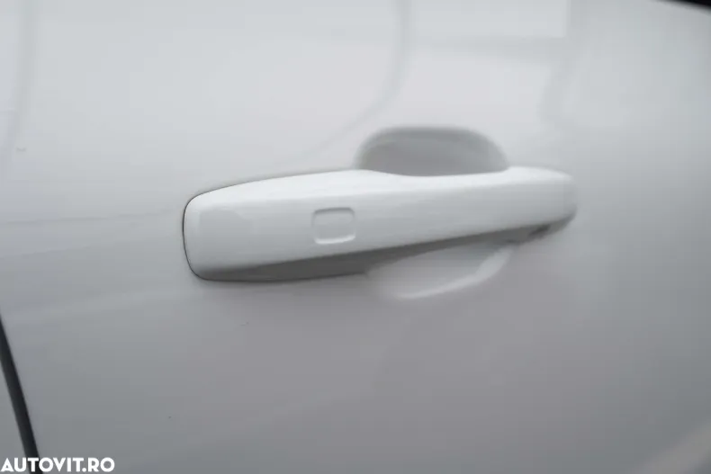 Volvo XC60 din 2021 cu 114.628 km - oferta VOL163931 - foto 18