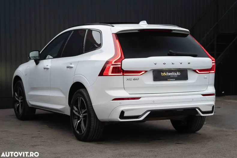 Volvo XC60 din 2021 cu 114.628 km - oferta VOL163931 - foto 26