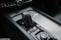 Volvo XC60 din 2021 cu 114.628 km - oferta VOL163931 - foto 31