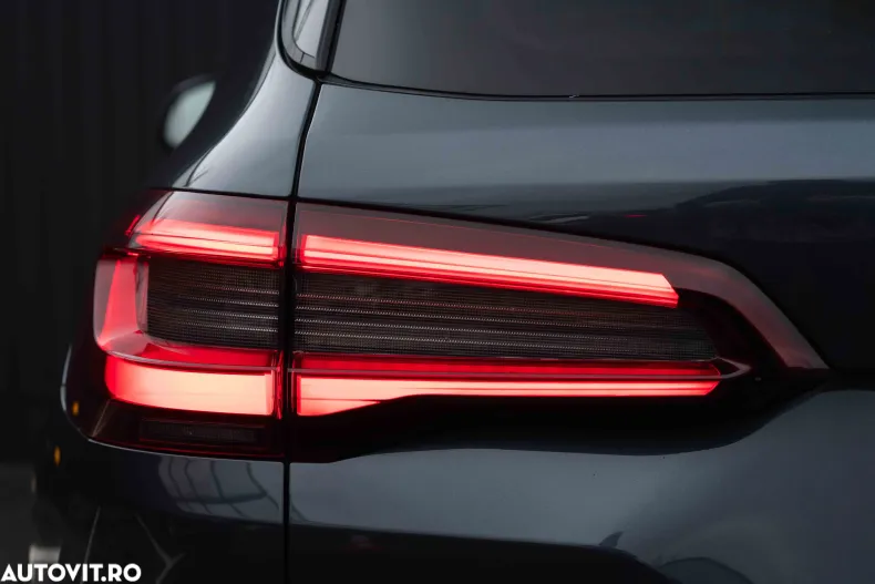 BMW X5 din 2021 cu 157.995 km - oferta BMW163932 - foto 12