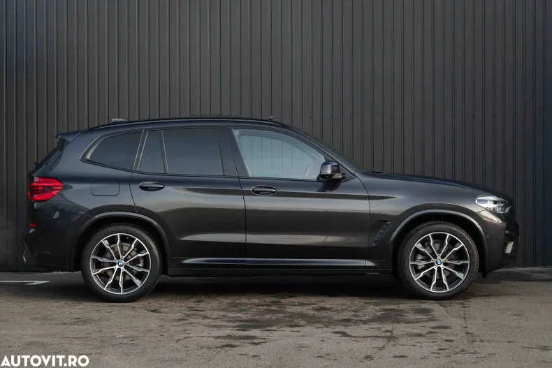 BMW X3 din 2019 cu 139.404 km - oferta BMW163933 - foto 4