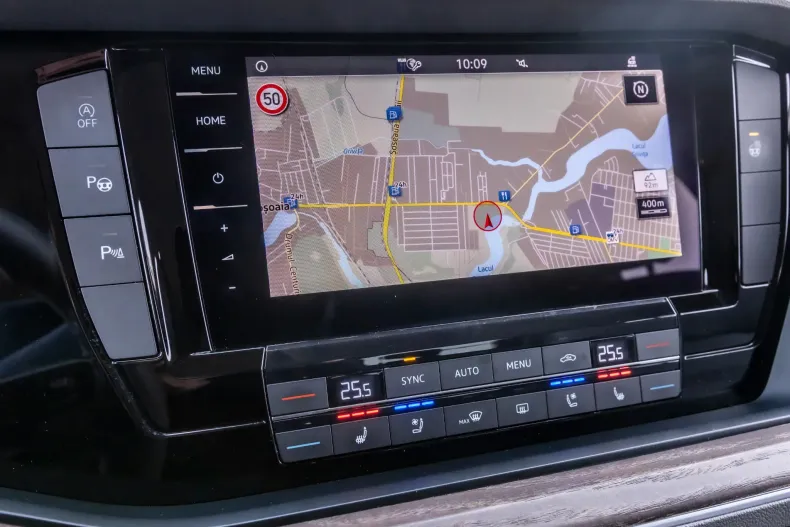 Volkswagen Touareg din 2020 cu 59.700 km - oferta VOL163934 - foto 23