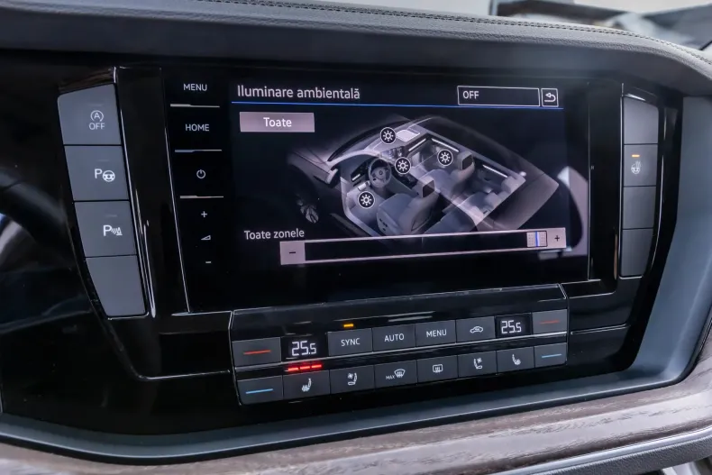 Volkswagen Touareg din 2020 cu 59.700 km - oferta VOL163934 - foto 30