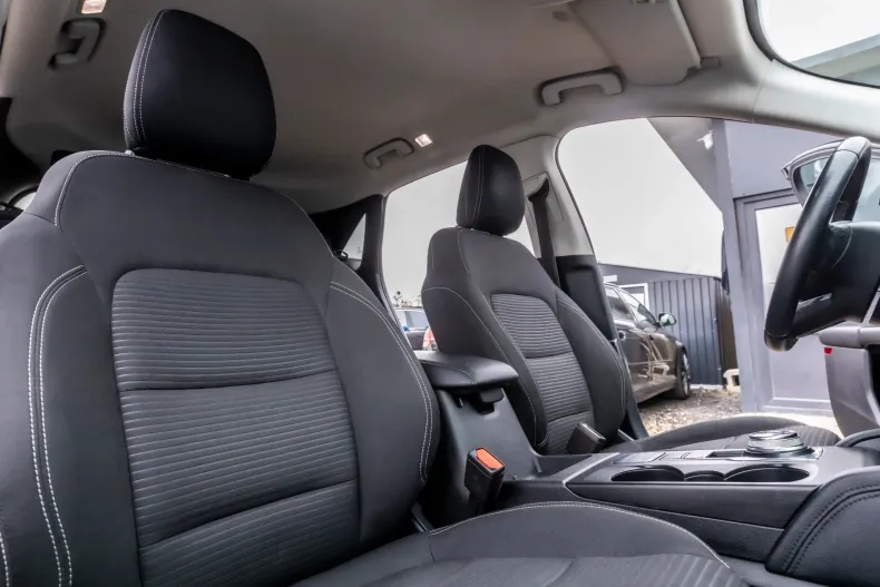 Ford Kuga din 2020 cu 119.000 km - oferta FOR163935 - foto 5