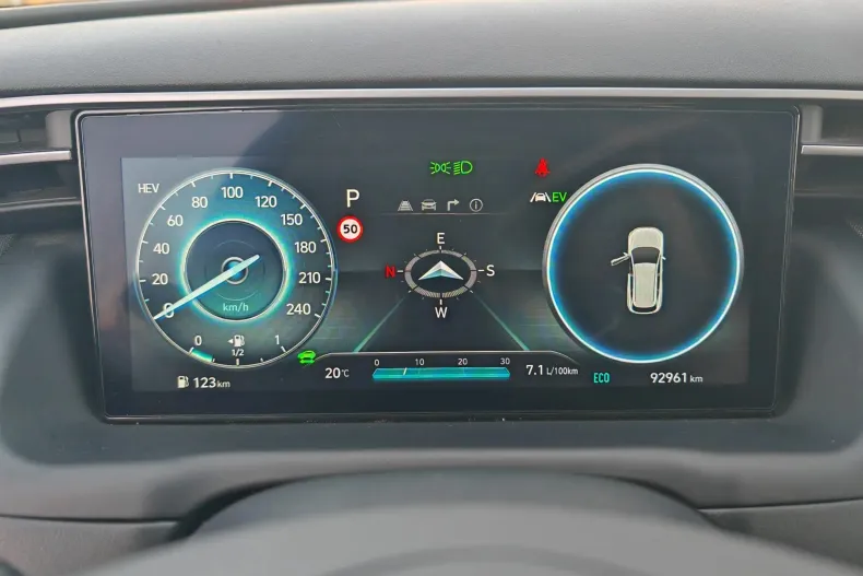 Hyundai TUCSON din 2023 cu 92.961 km - oferta HYU163937 - foto 14