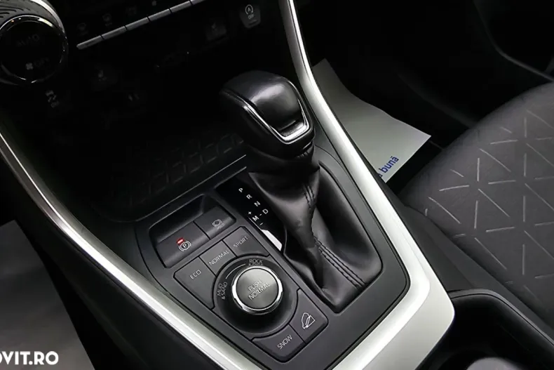 Toyota RAV4 din 2020 cu 78.590 km - oferta TOY163939 - foto 17