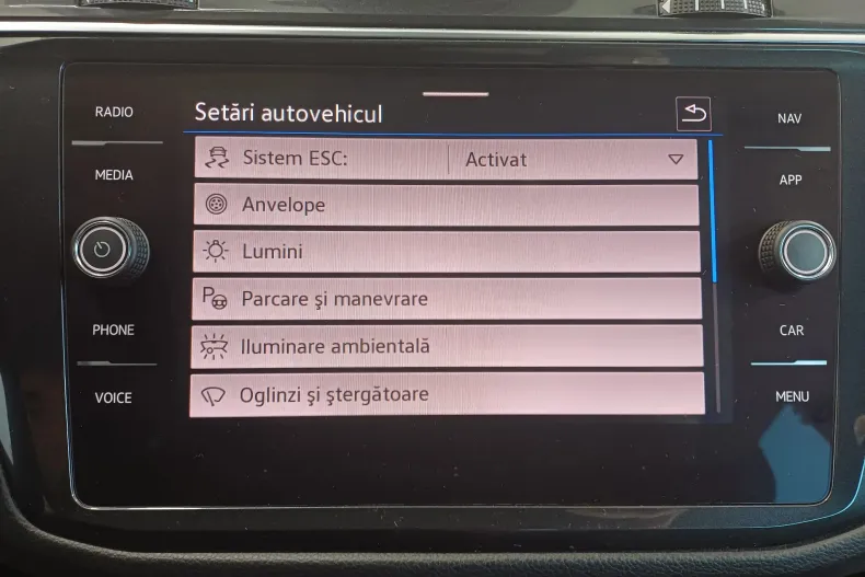 Volkswagen Tiguan din 2023 cu 80.300 km - oferta VOL163944 - foto 18