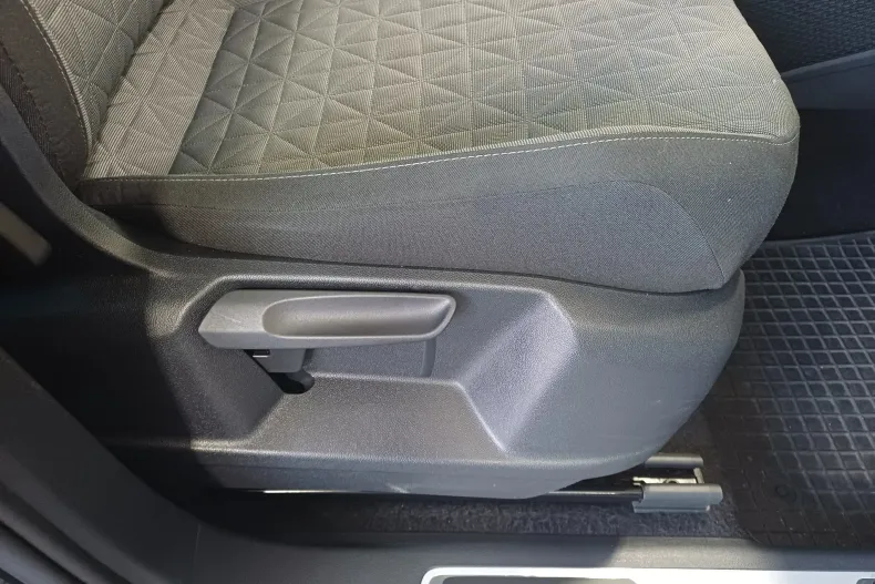 Volkswagen Tiguan din 2023 cu 80.300 km - oferta VOL163944 - foto 32