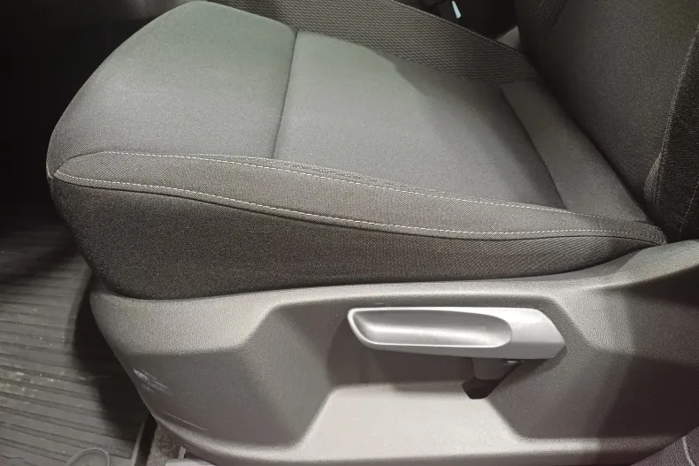 Skoda Karoq din 2024 cu 8.668 km - oferta SKO163946 - foto 10