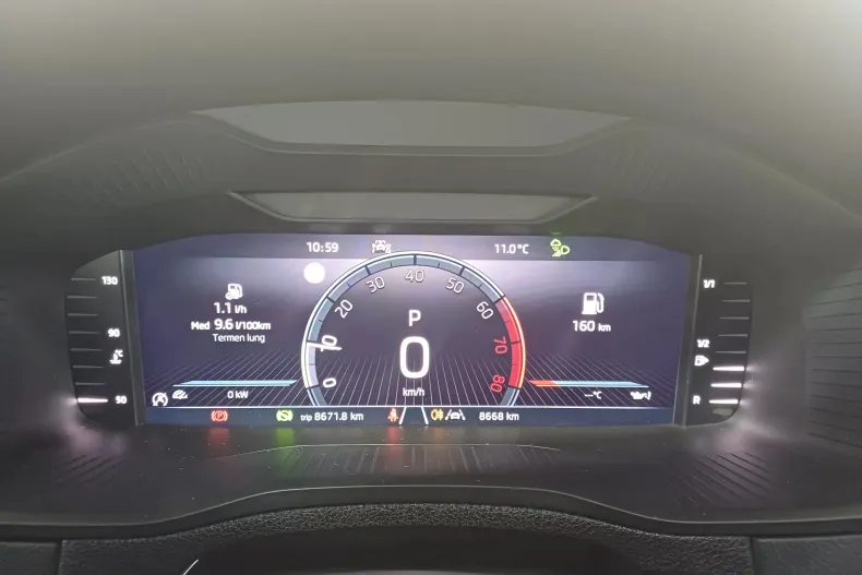 Skoda Karoq din 2024 cu 8.668 km - oferta SKO163946 - foto 16