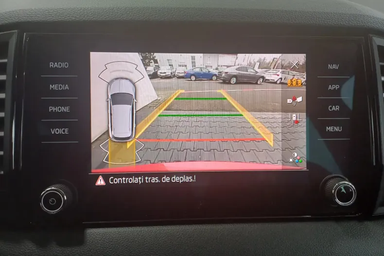 Skoda Karoq din 2024 cu 8.668 km - oferta SKO163946 - foto 32