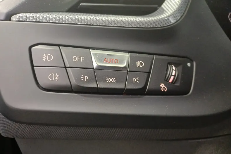 BMW Seria 1 din 2022 cu 94.898 km - oferta BMW163947 - foto 12