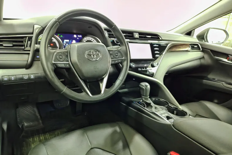 Toyota Camry din 2020 cu 50.244 km - oferta TOY163950 - foto 7