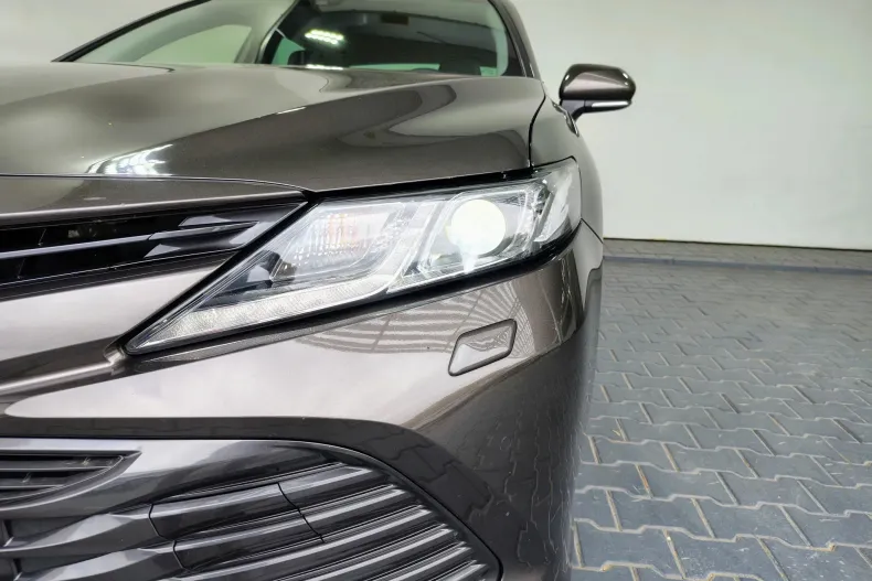 Toyota Camry din 2020 cu 50.244 km - oferta TOY163950 - foto 35