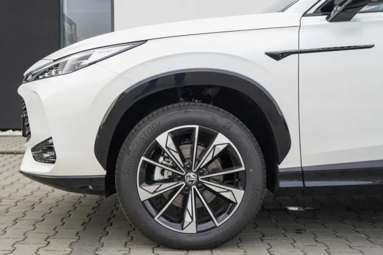 MG HS din 2025 cu 1 km - oferta MG0163959 - foto 6