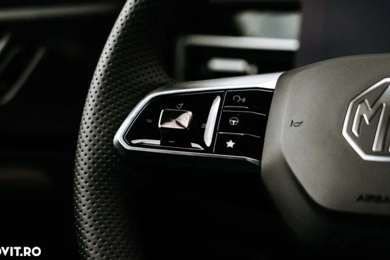 MG HS din 2025 cu 1 km - oferta MG0163959 - foto 10